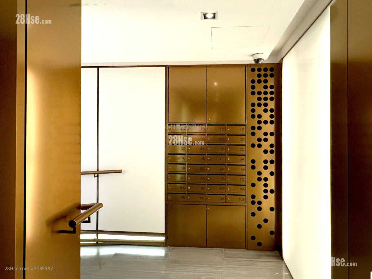 Lobby: Takan Lodge Rental 1 Bedroom , 1 Bathroom 417 ft²