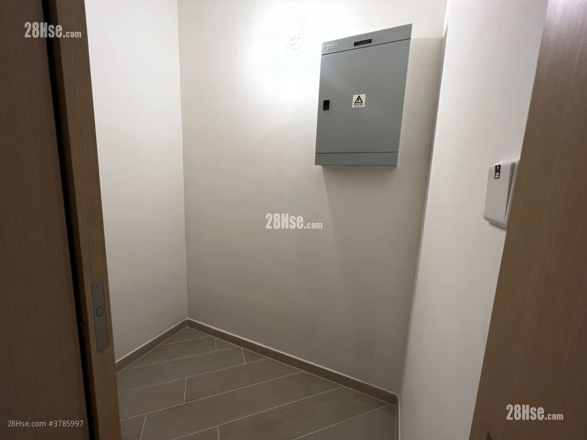 LP10 售盘 2 房 , 1 浴室 634 平方尺