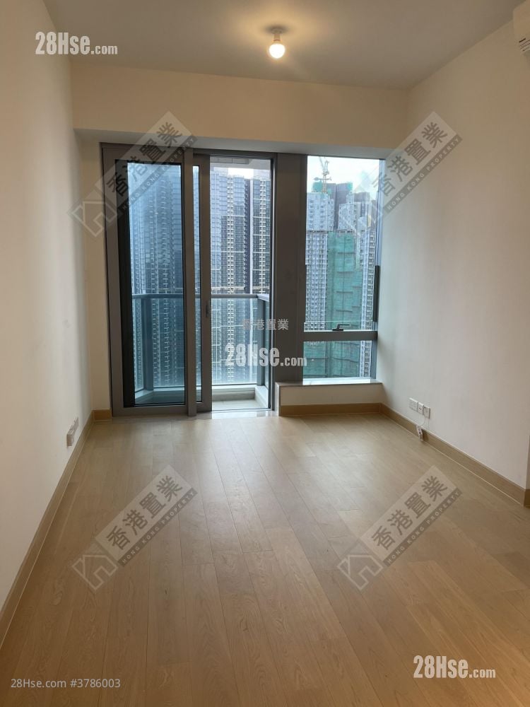 Malibu Sell 2 Bedrooms , 1 Bathroom 454 ft²