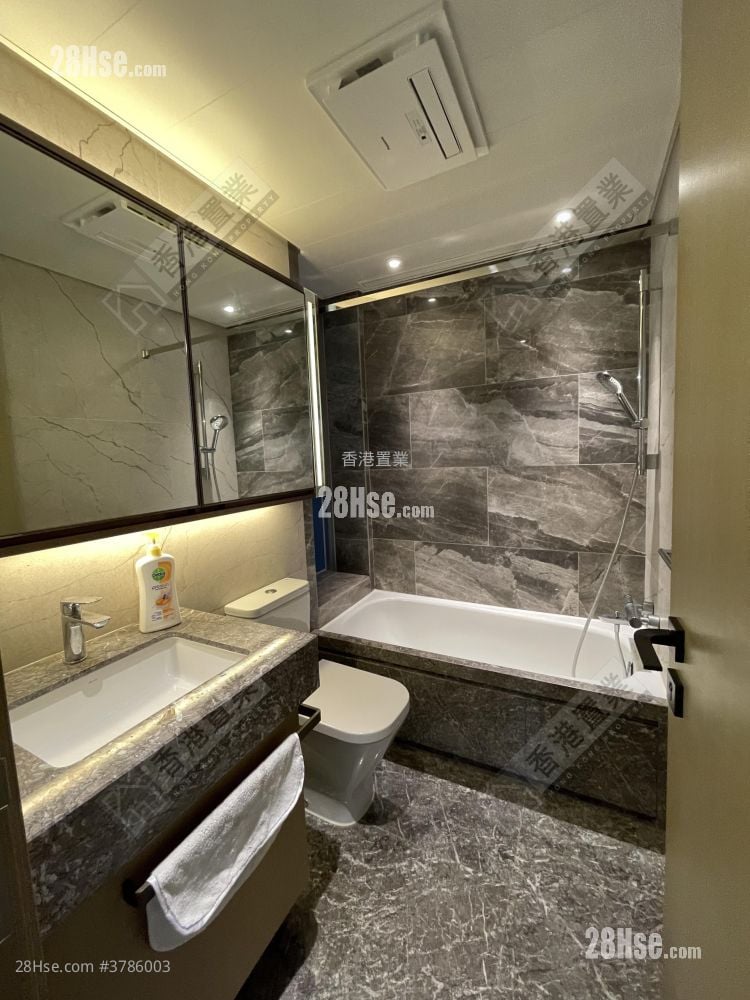 Malibu Sell 2 Bedrooms , 1 Bathroom 454 ft²