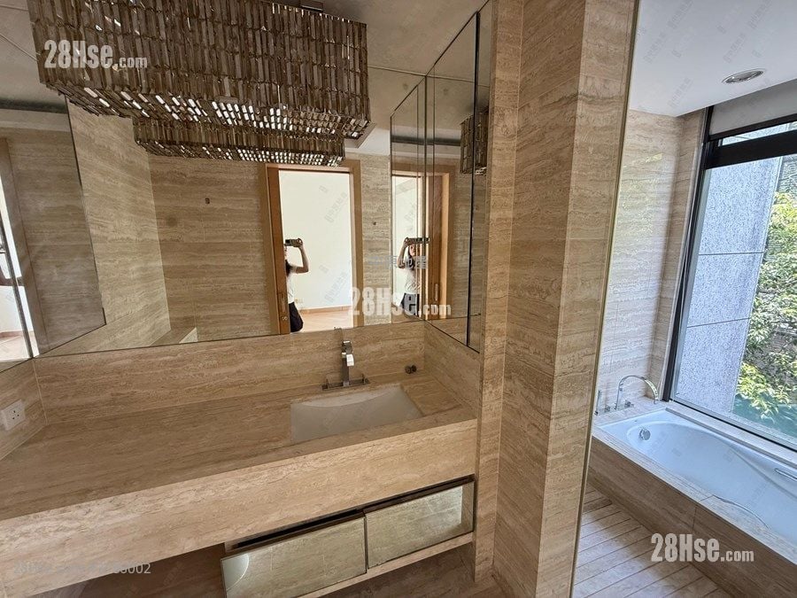 天峦 租盘 3 房 , 5+ 浴室