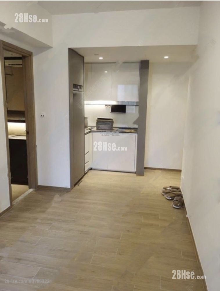 Lp6 Sell 1 Bedroom , 1 Bathroom 377 ft²