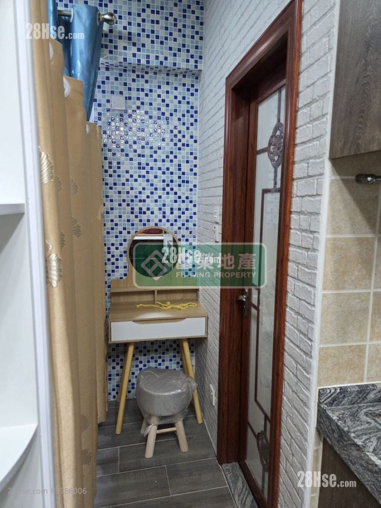 Shun King Building Sell 1 Bedroom , 1 Bathroom 220 ft²