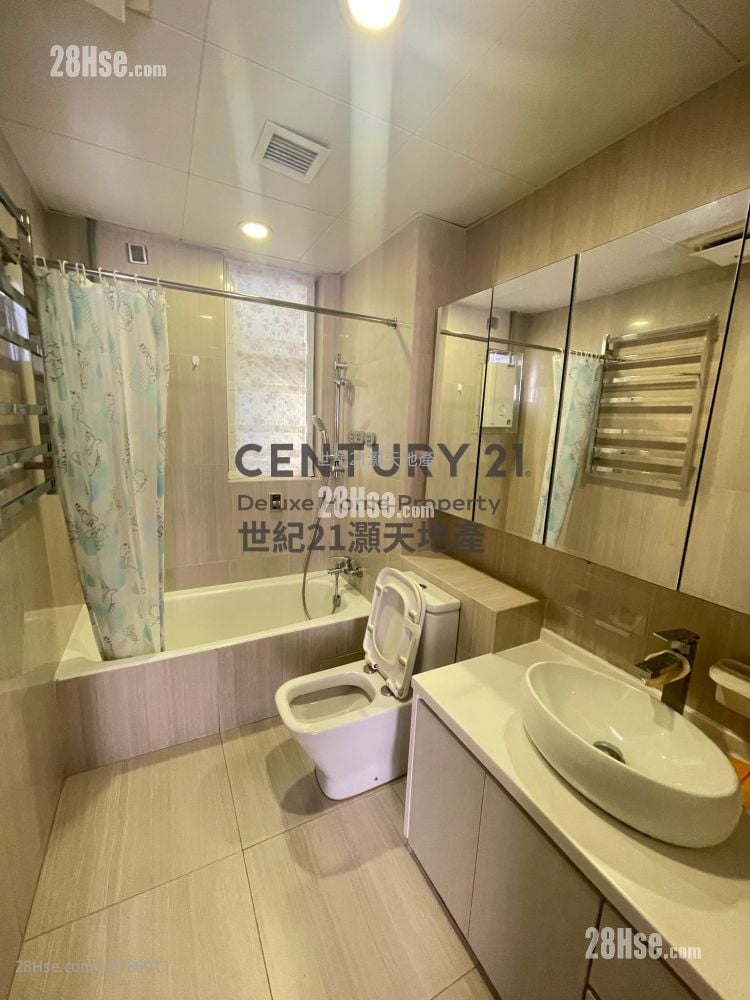 龙成堡 售盘 3 房 , 2 浴室 930 平方尺