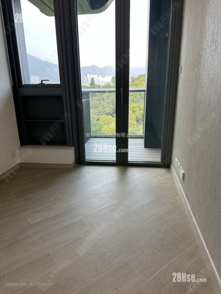 晓柏峰 售盘 2 房 , 1 浴室 305 平方尺