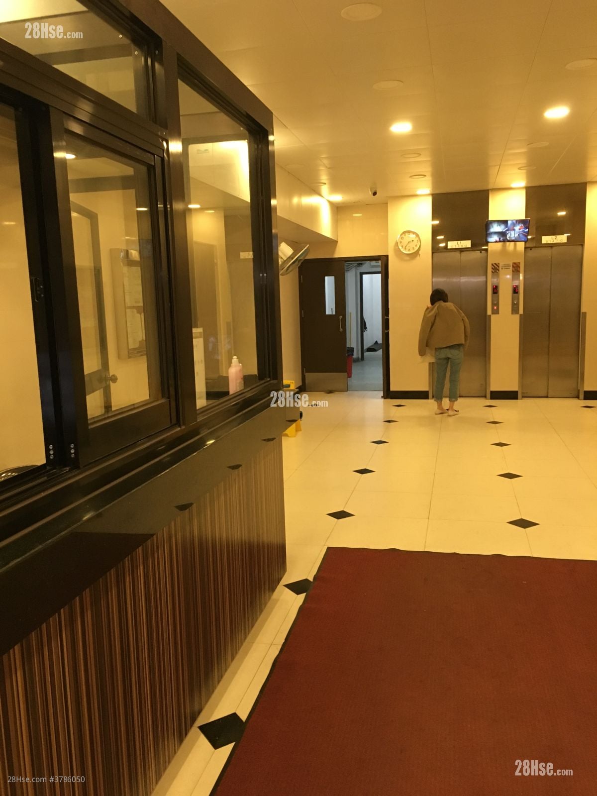 Yip Cheong Building Rental Studio , 1 Bathroom 250 ft²