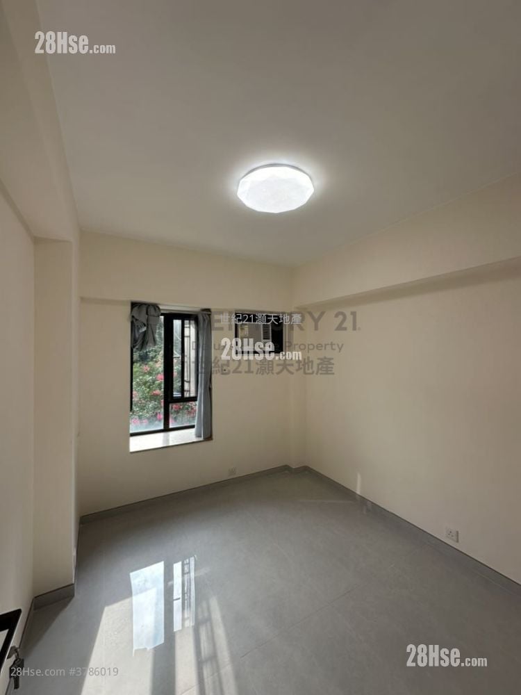 Savanna Garden Rental 3 Bedrooms , 2 Bathrooms 959 ft²