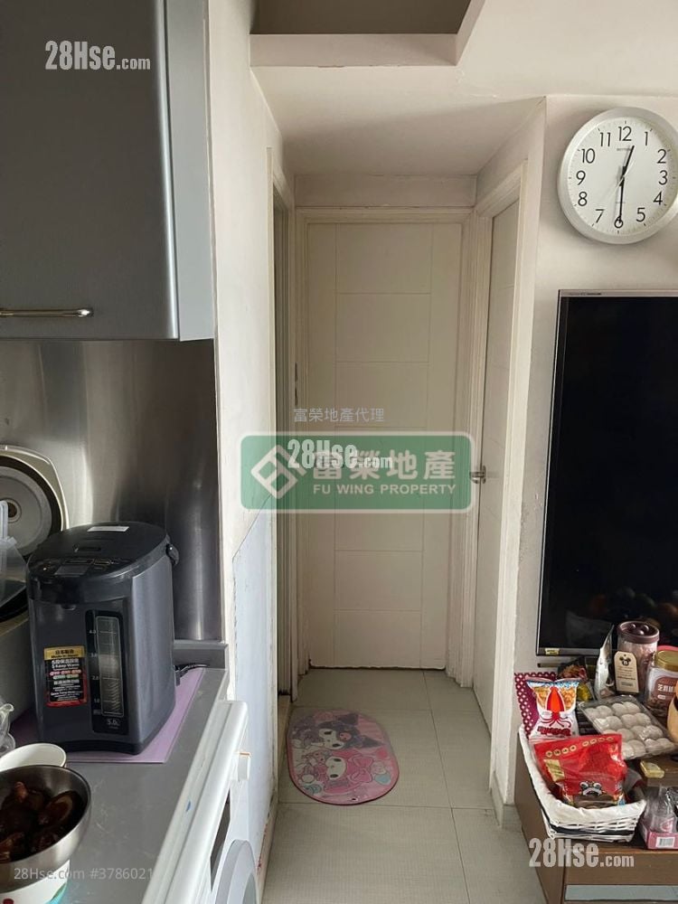 Shun Lee Building Sell 2 Bedrooms , 1 Bathroom 365 ft²