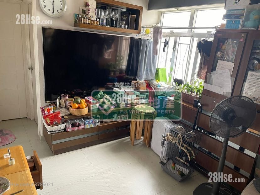 Shun Lee Building Sell 2 Bedrooms , 1 Bathroom 365 ft²