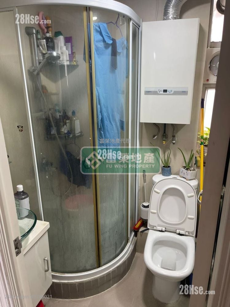 Shun Lee Building Sell 2 Bedrooms , 1 Bathroom 365 ft²