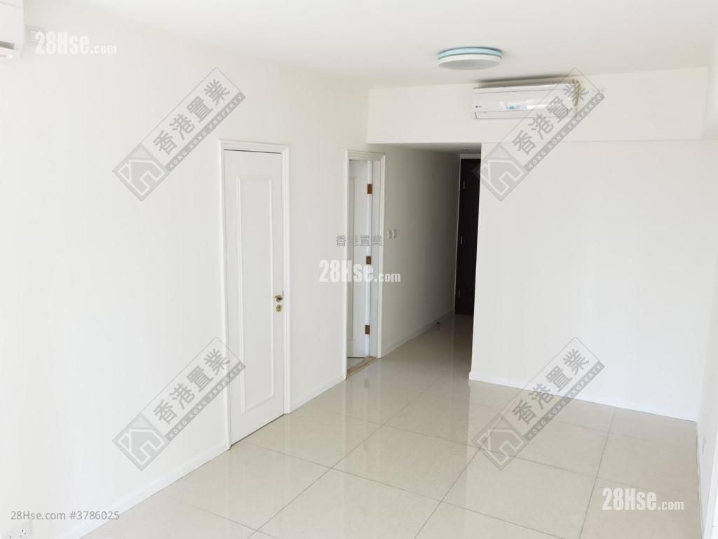 致蓝天 售盘 3 房 , 2 浴室 680 平方尺