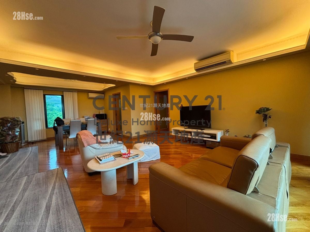 Tolo Ridge Sell 3 Bedrooms , 2 Bathrooms 1,223 ft²