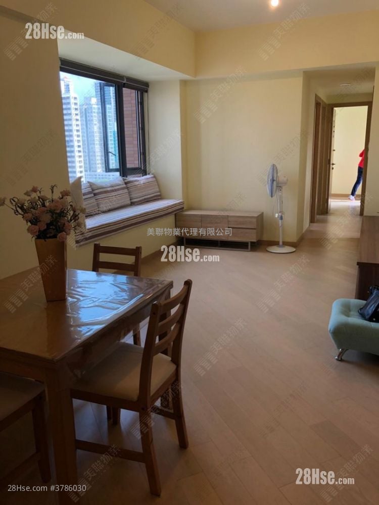 Residence誉88 售盘 3 房 663 平方尺