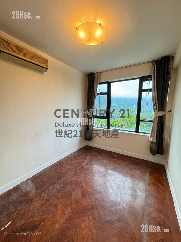 倚龙山庄 售盘 3 房 , 2 浴室 1,551 平方尺