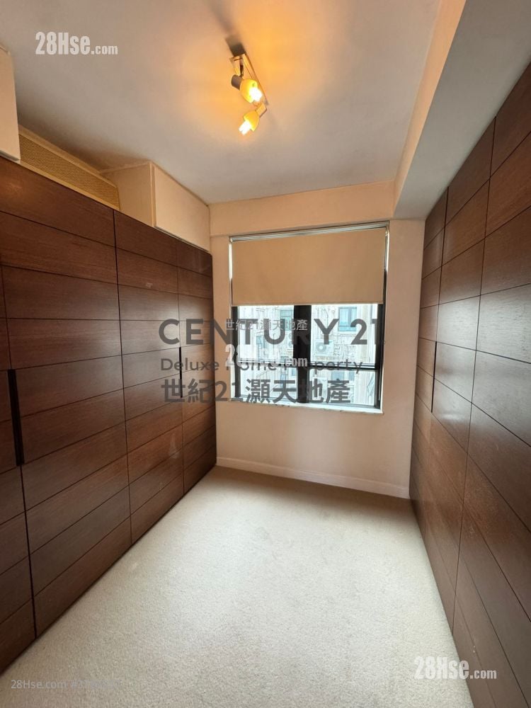 倚龙山庄 售盘 3 房 , 2 浴室 1,551 平方尺