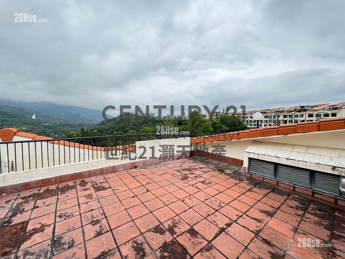 倚龙山庄 售盘 3 房 , 2 浴室 1,551 平方尺