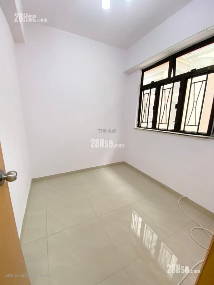 Kan Tong Building Sell 2 Bedrooms , 1 Bathroom 347 ft²
