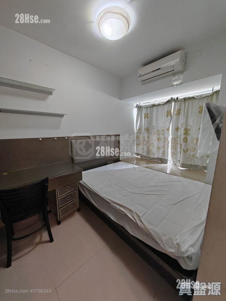 Central Park Towers Sell 3 Bedrooms 667 ft²