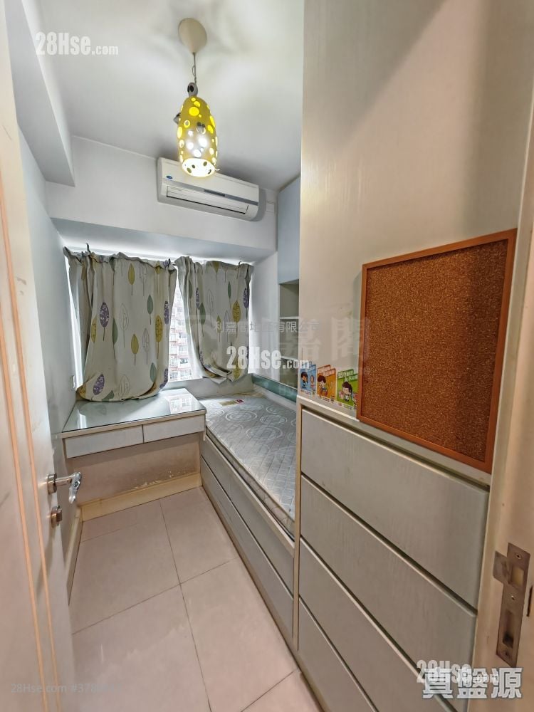 Central Park Towers Sell 3 Bedrooms 667 ft²