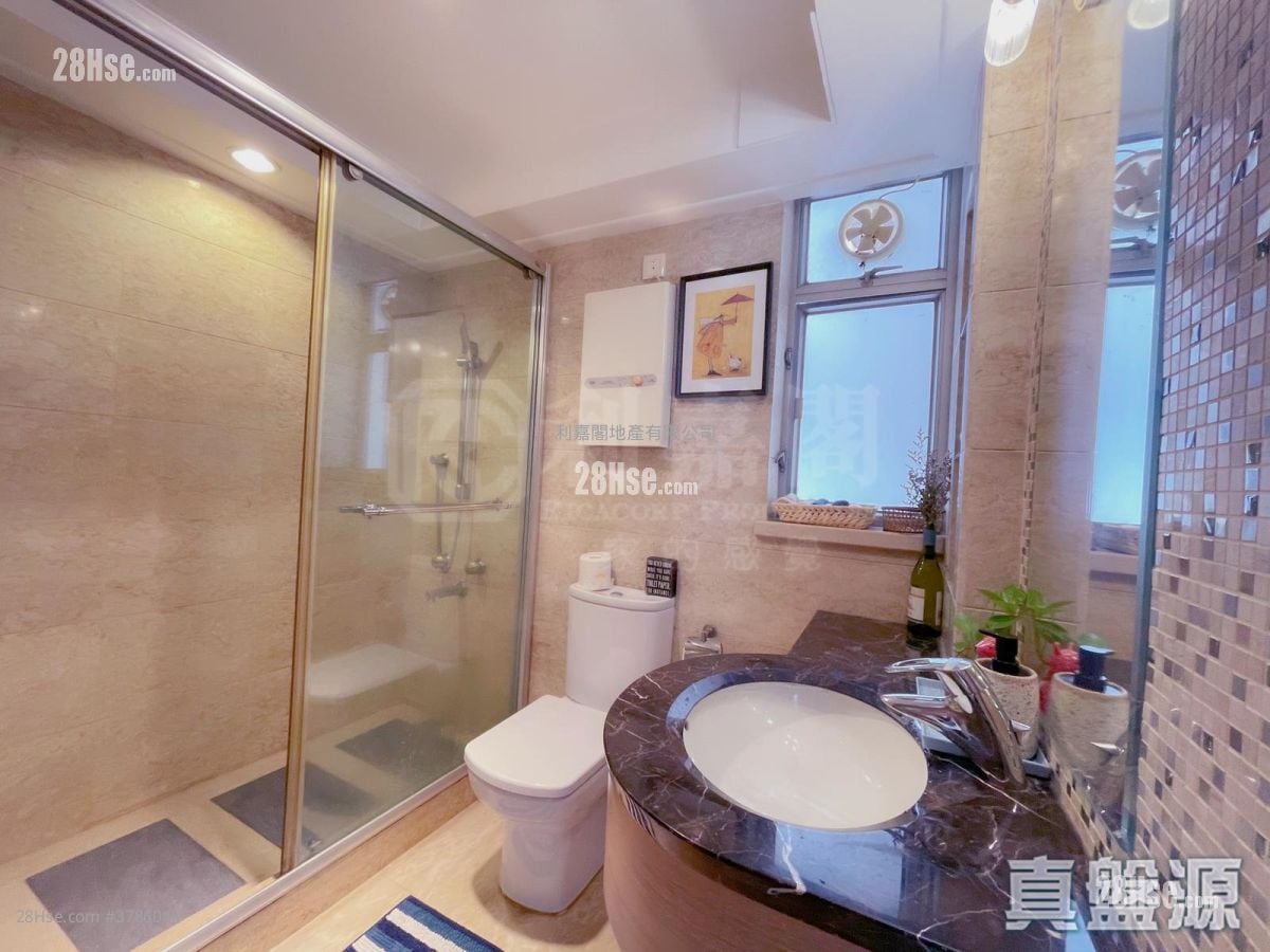 漾日居 租盘 3 房 , 3 浴室 1,076 平方尺