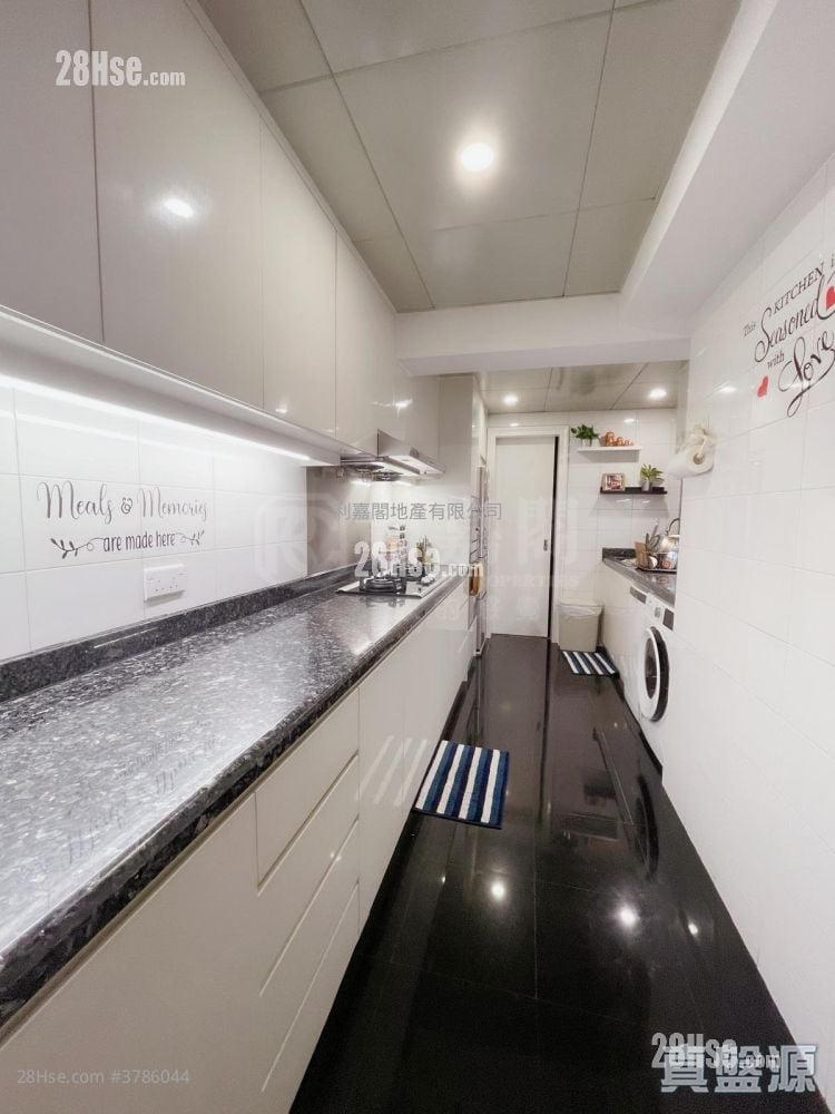 漾日居 租盘 3 房 , 3 浴室 1,076 平方尺