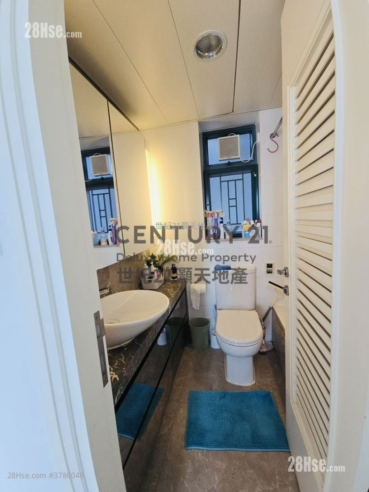 Mont Vert Sell 3 Bedrooms , 2 Bathrooms 905 ft²