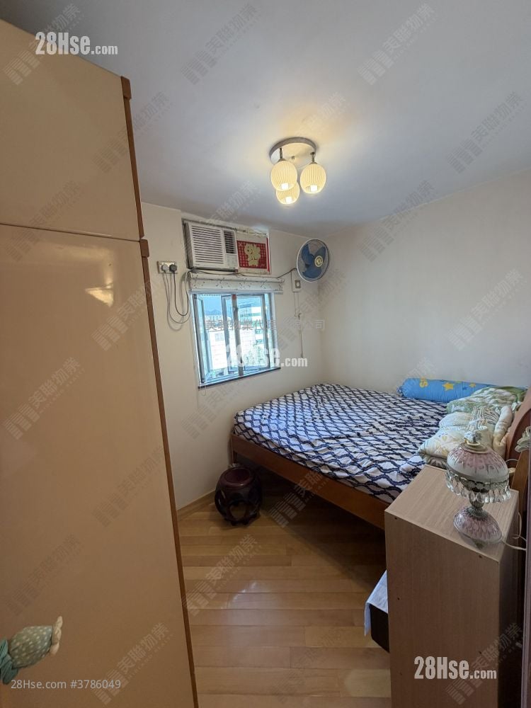 Yuet Wu Villa Sell 2 Bedrooms 484 ft²