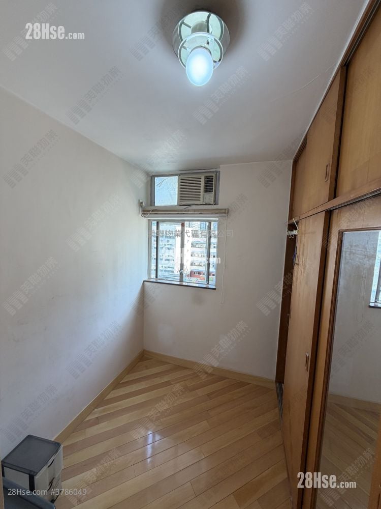 Yuet Wu Villa Sell 2 Bedrooms 484 ft²