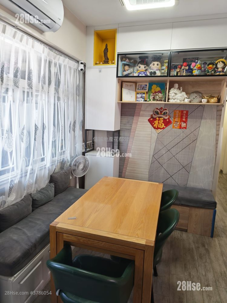 星光新邨 售盘 3 房 , 2 浴室 714 平方尺