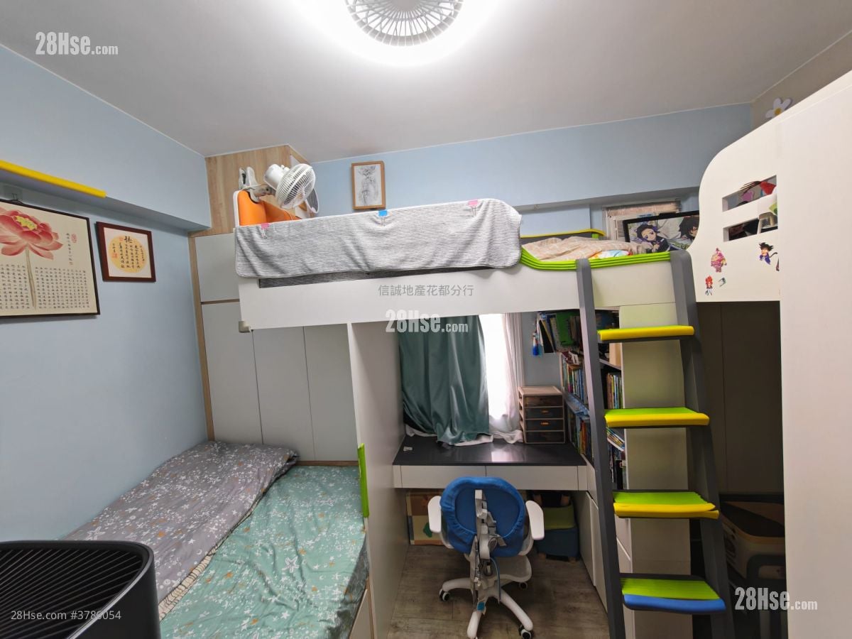 星光新邨 售盘 3 房 , 2 浴室 714 平方尺