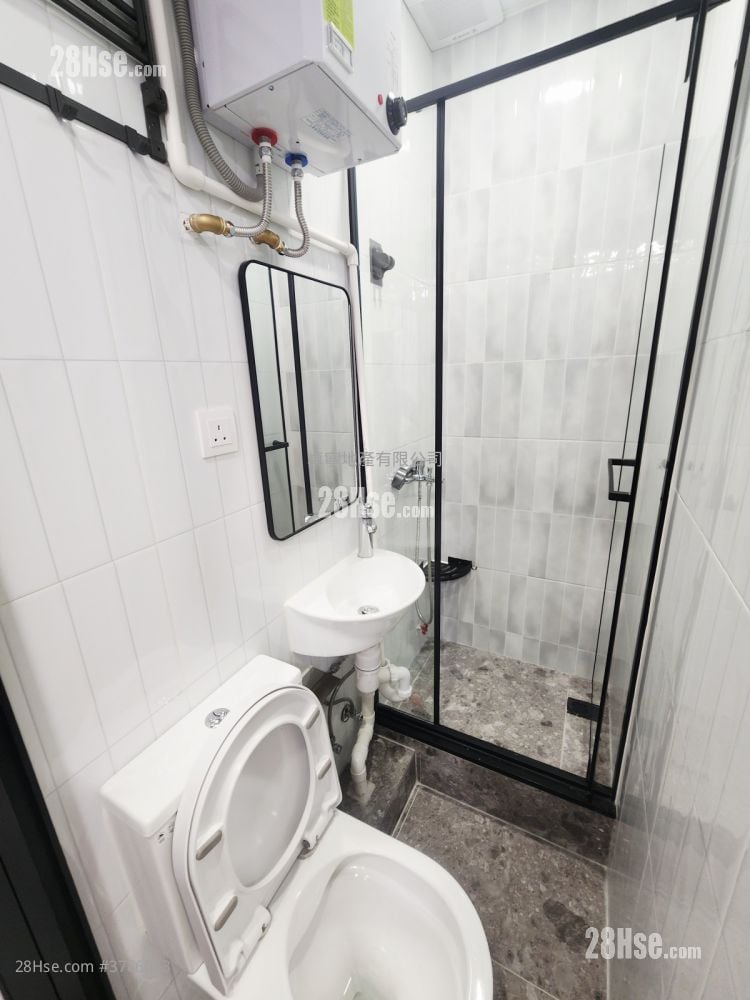 单幢楼房 租盘 160 平方尺