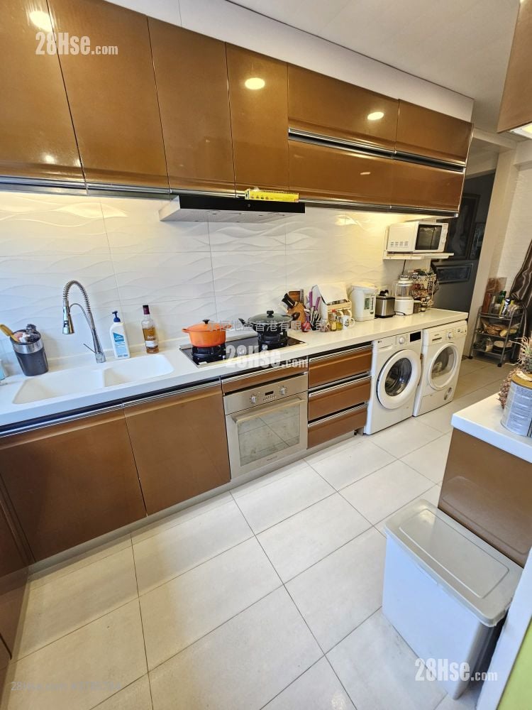 翠峦阁 租盘 3 房 , 2 浴室 1,517 平方尺