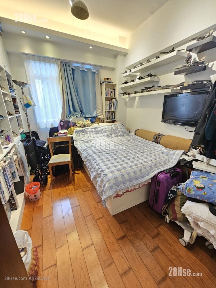 翠峦阁 租盘 3 房 , 2 浴室 1,517 平方尺