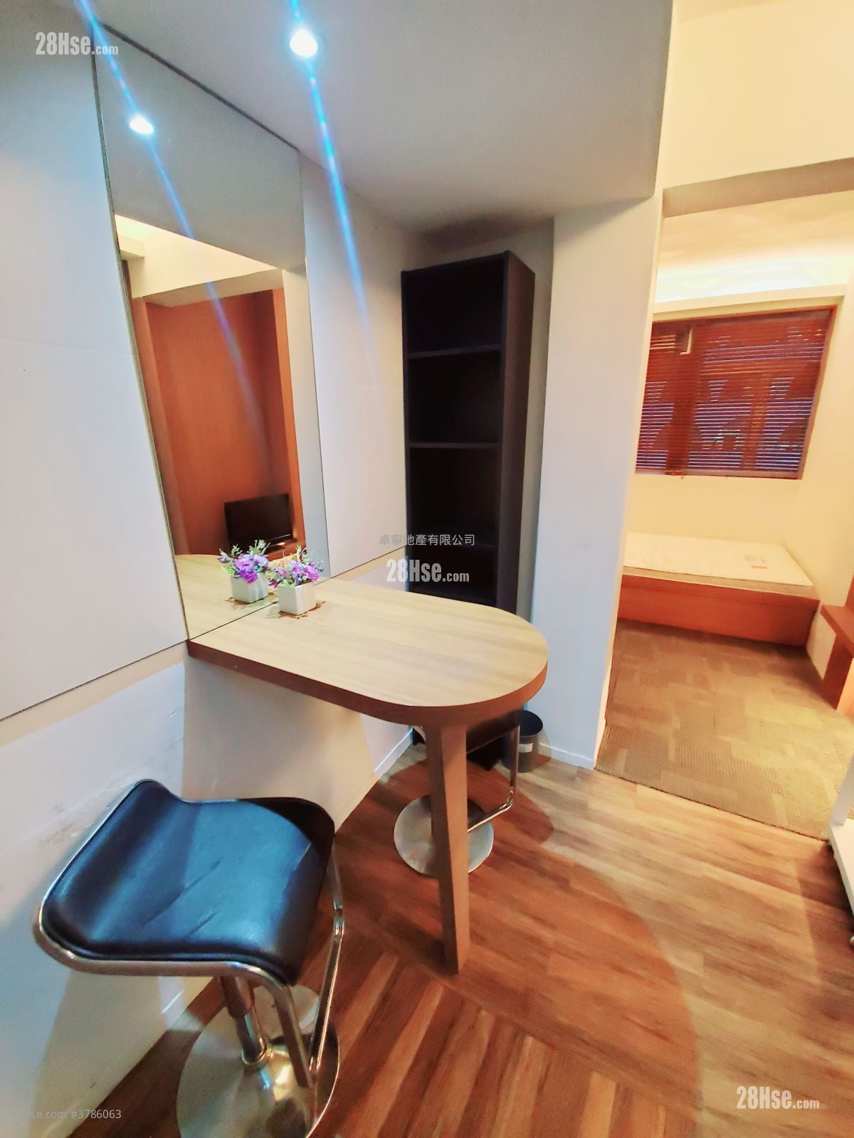 Apartment Rental 170 ft²