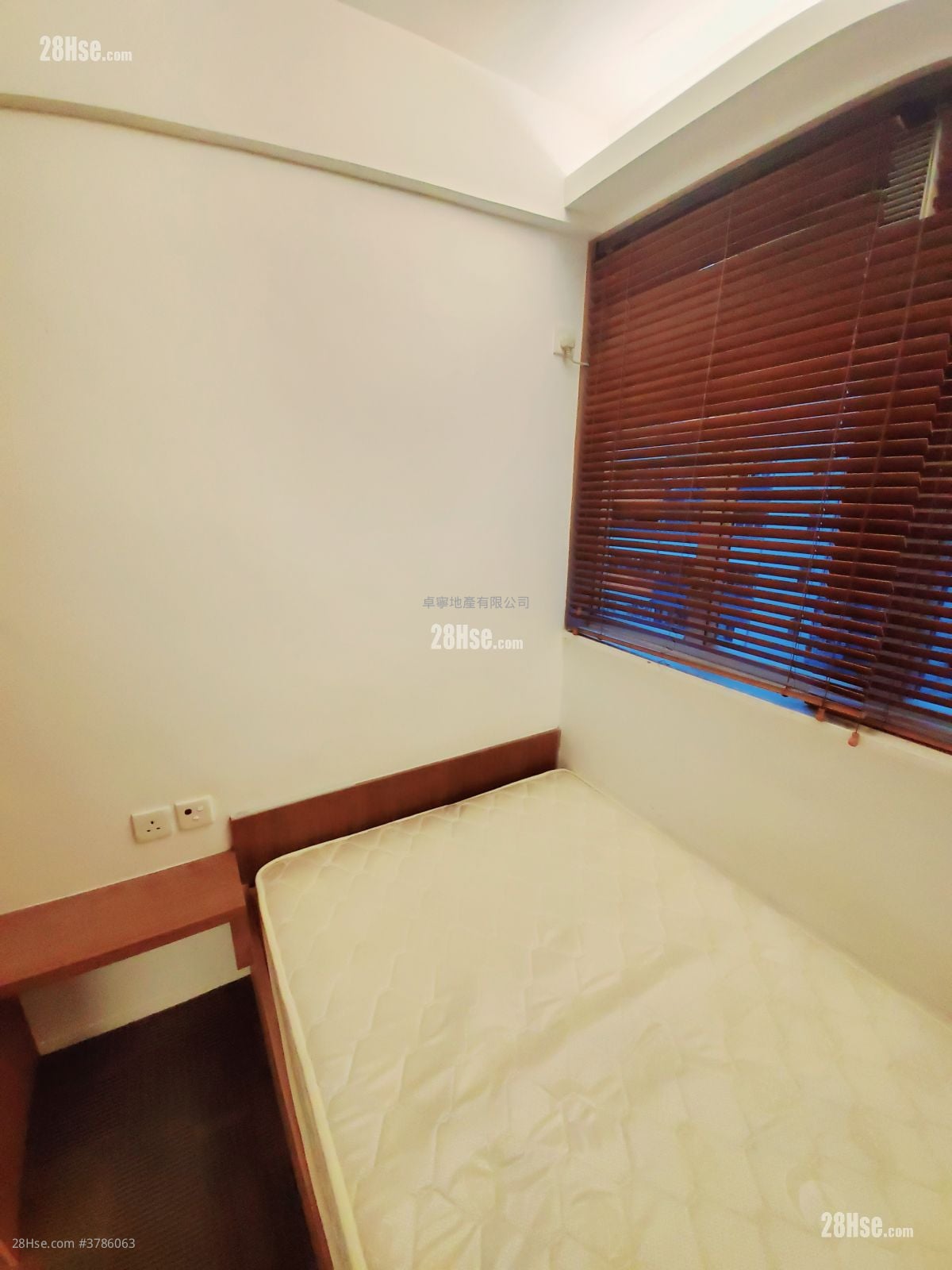 Apartment Rental 170 ft²