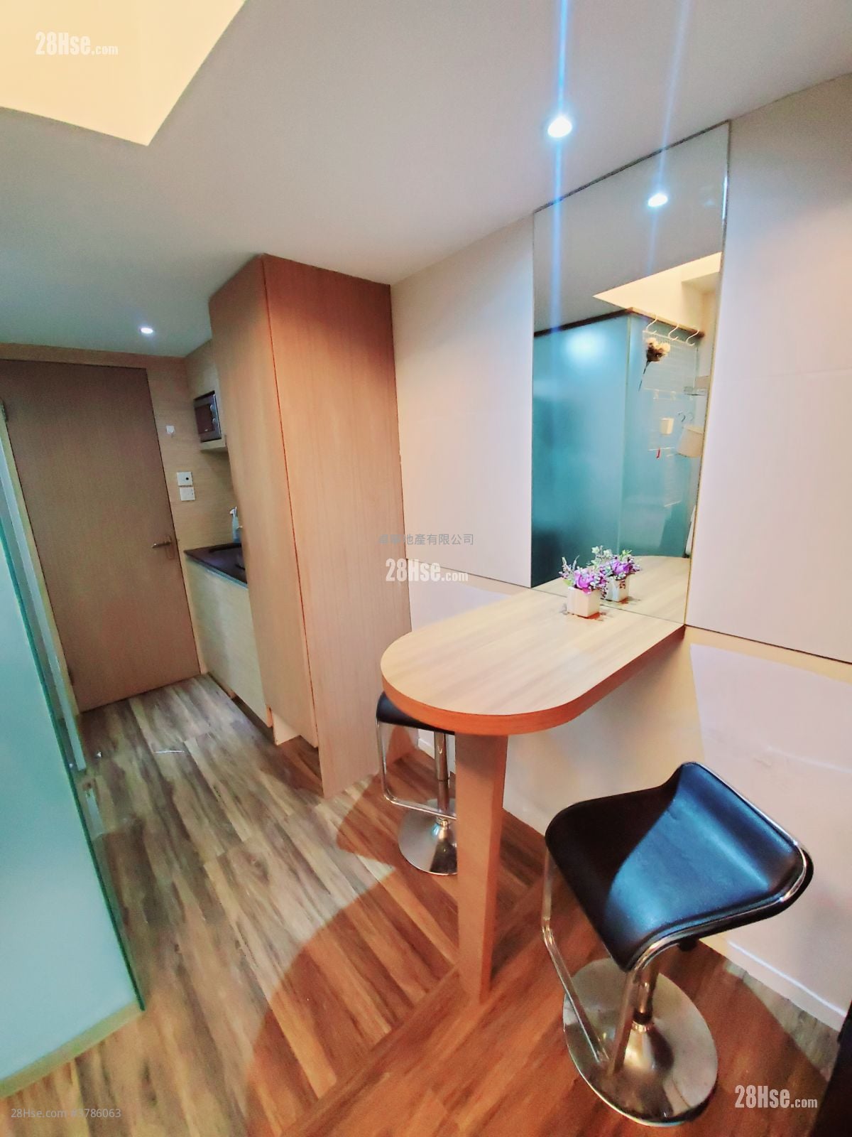 Apartment Rental 170 ft²