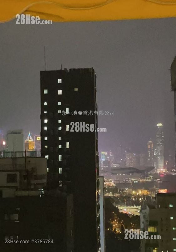 翠峦阁 租盘 3 房 , 2 浴室 1,517 平方尺