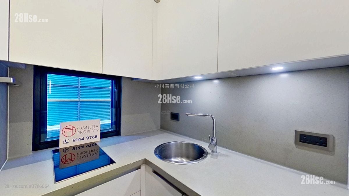 kitchen: Star Studios Rental Studio , 1 Bathroom 228 ft²