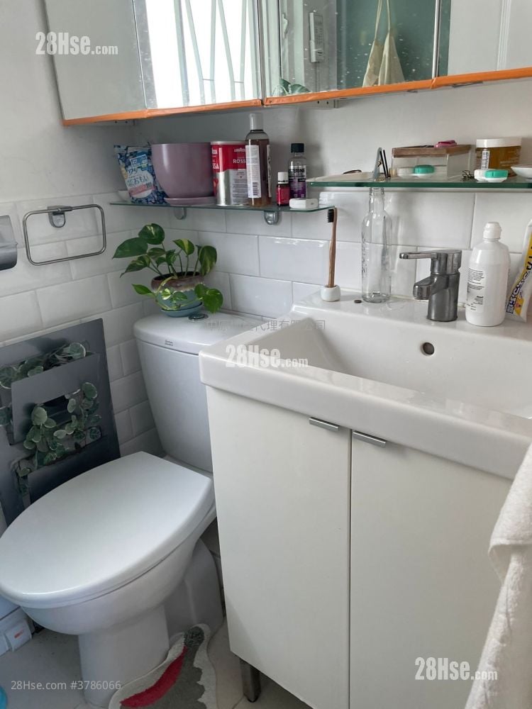 Tai Po Centre Rental 315 ft²