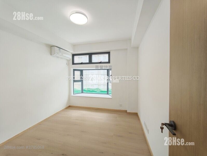 日月大厦 租盘 3 房 , 2 浴室 985 平方尺