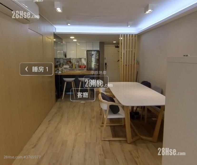 金翠苑 售盘 2 房 , 2 浴室 653 平方尺