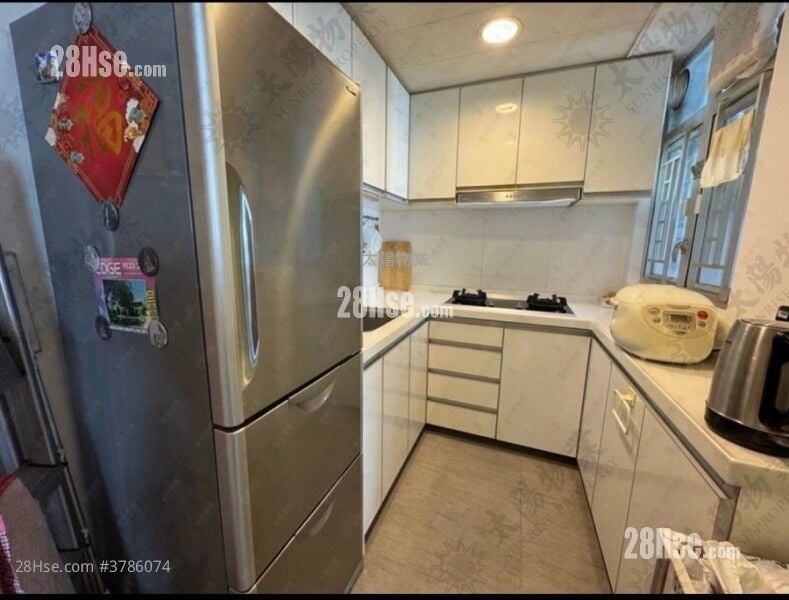 Whampoa Garden Sell 3 Bedrooms 639 ft²
