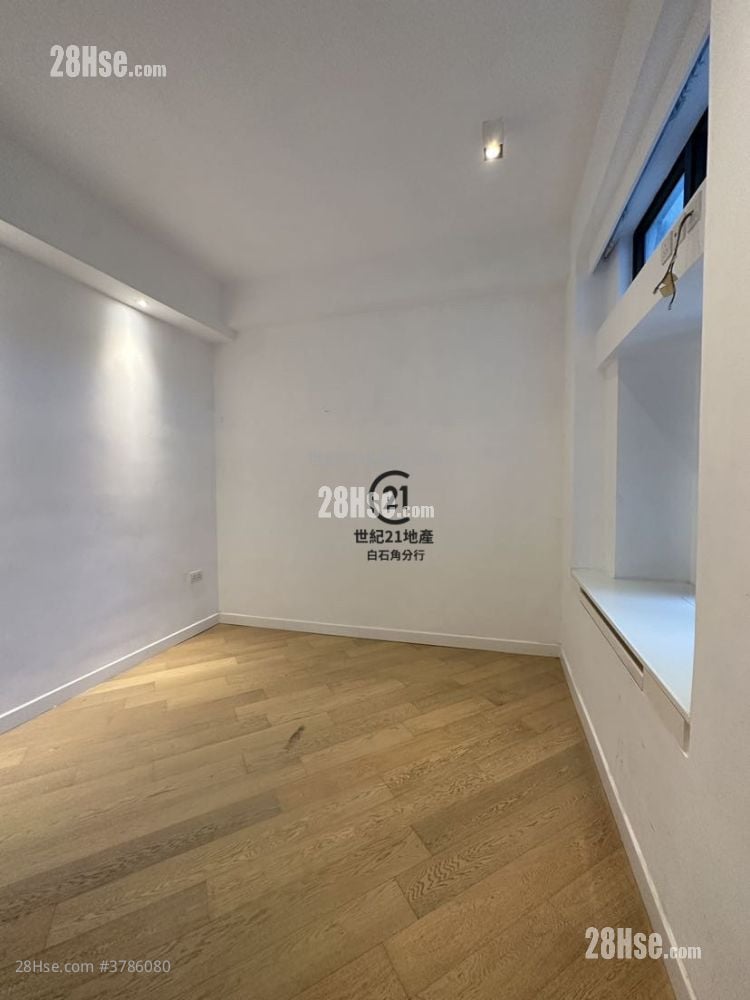 The Graces Providence Bay Sell 3 Bedrooms , 2 Bathrooms 934 ft²