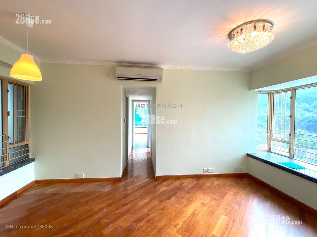 La Cite Noble Rental 3 Bedrooms , 2 Bathrooms 644 ft²