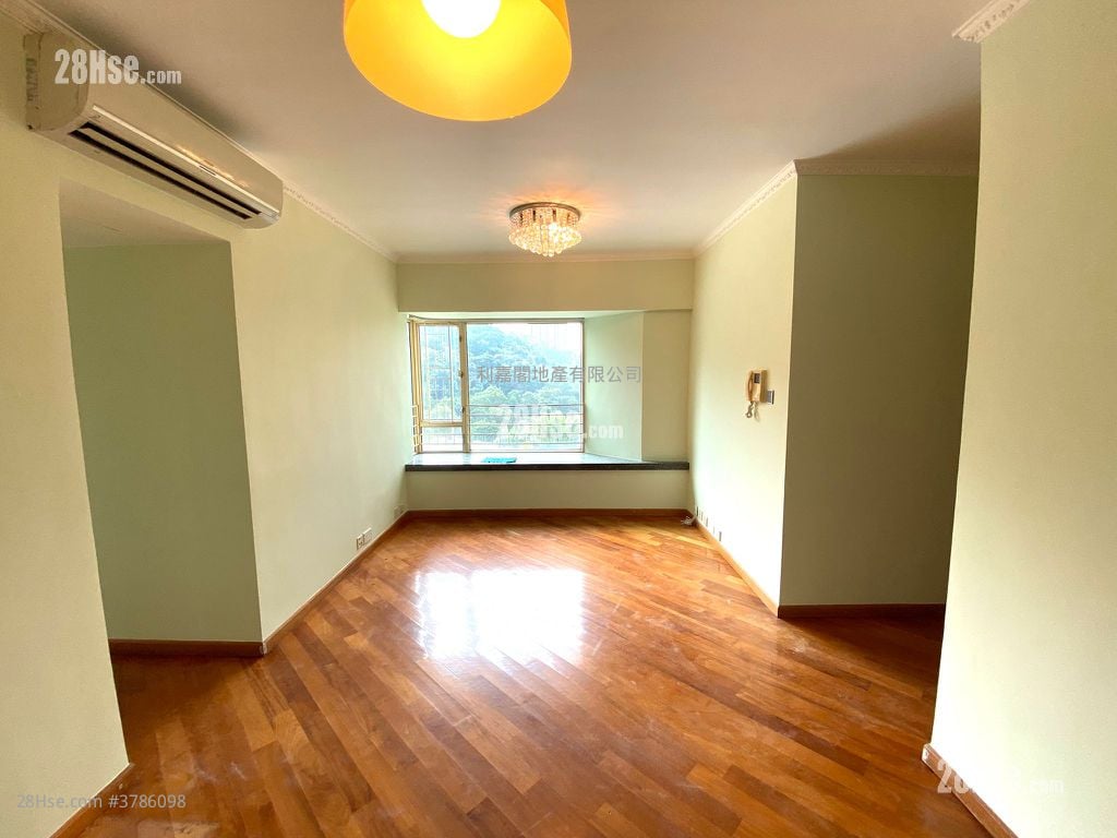 La Cite Noble Rental 3 Bedrooms , 2 Bathrooms 644 ft²