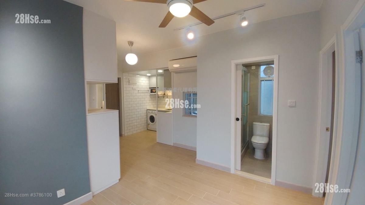 Tai Po Centre Rental 2 Bedrooms 384 ft²