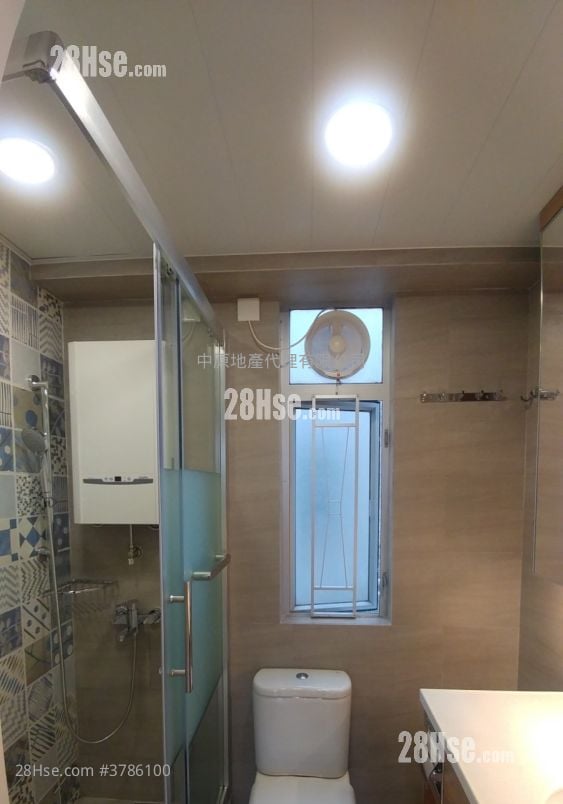 Tai Po Centre Rental 2 Bedrooms 384 ft²