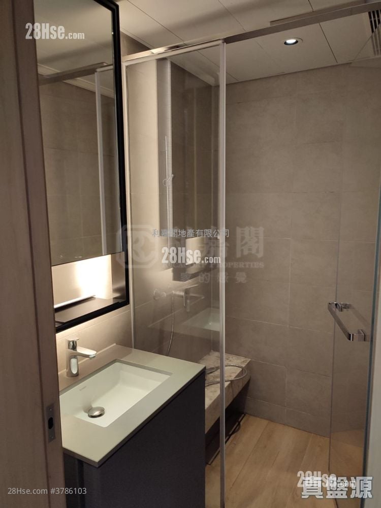 Lp6 Sell 1 Bedroom 307 ft²