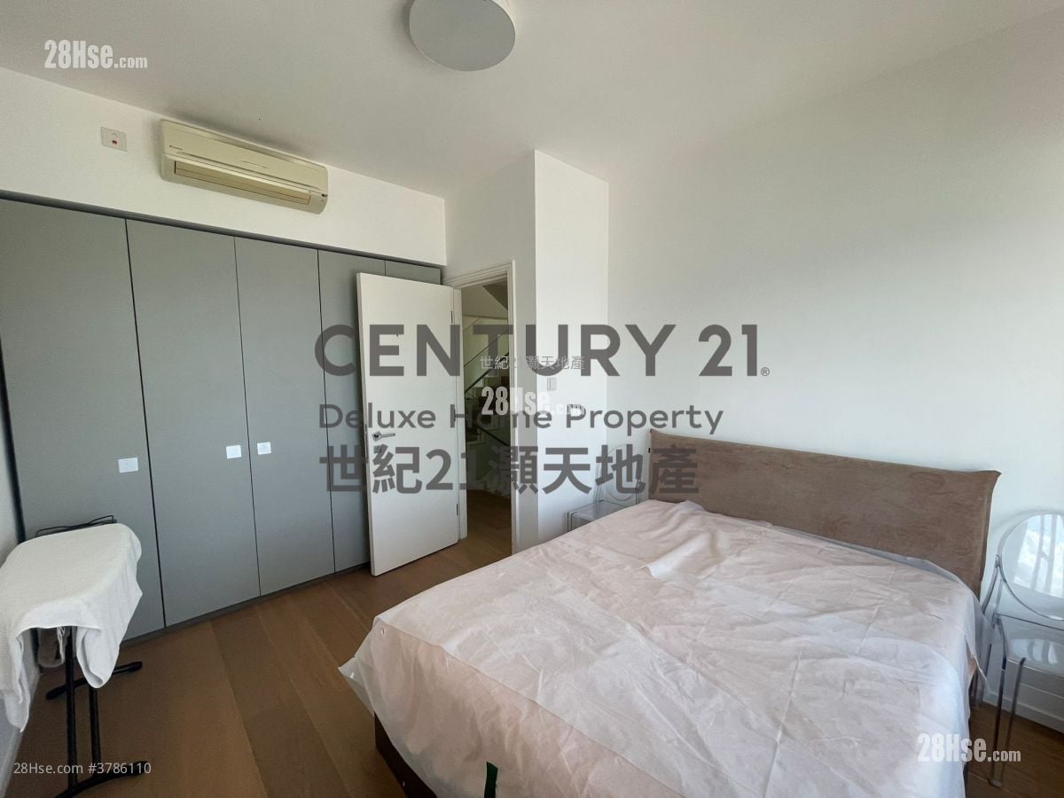 比华利山别墅 售盘 5+ 房 , 2 浴室 2,072 平方尺