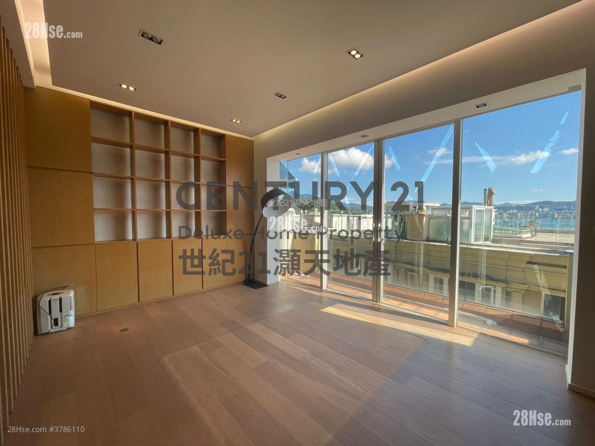 比华利山别墅 售盘 5+ 房 , 2 浴室 2,072 平方尺